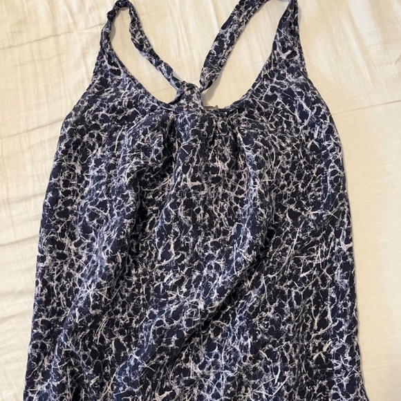 Authentic Michael Kors dressy tank top - Picture 3 of 3